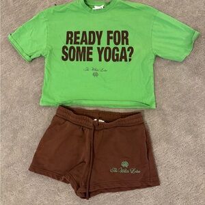 Green White Lotus Yoga T-Shirt and Brown Shorts Set